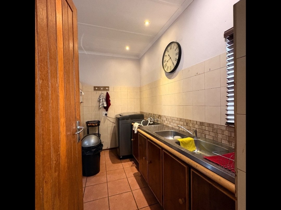 3 Bedroom Property for Sale in La Hoff North West